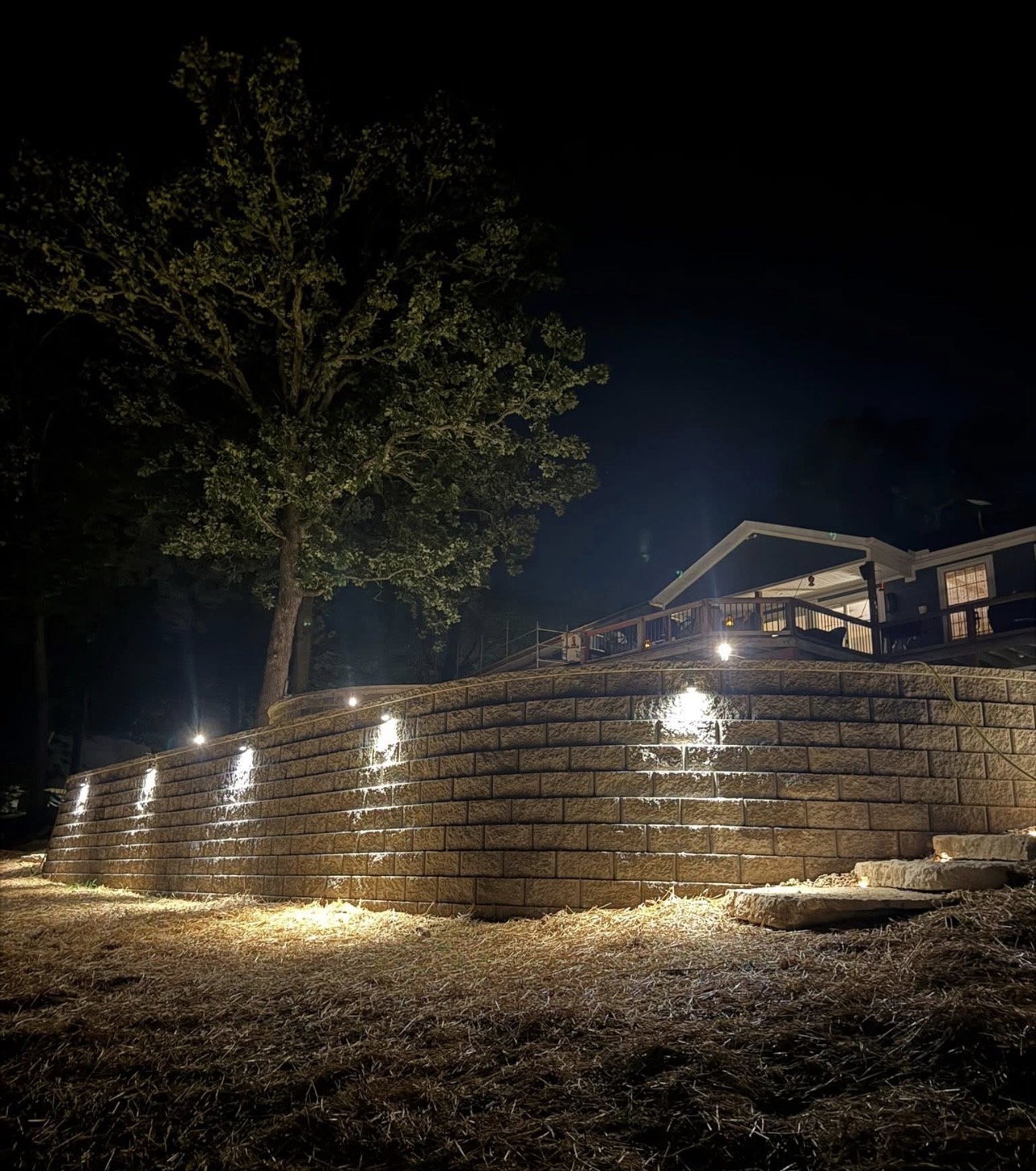 Tiered block retaining wall on a new home build by Lakeside Hardscapes